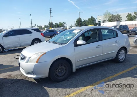2011 Nissan Sentra 2.0S z USA, uszkodzony, nr VIN 3N1AB6AP2BL688427